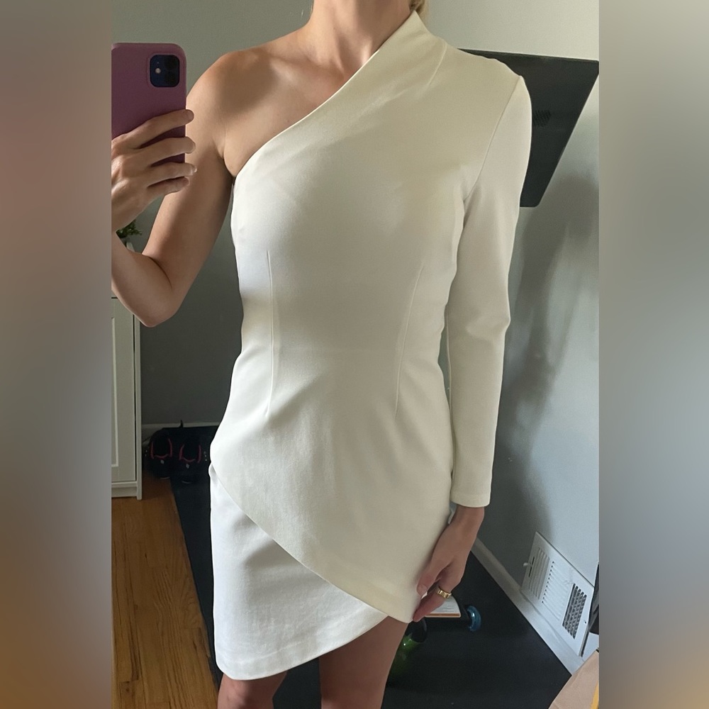 Finders White One Sleeve Dress in Small